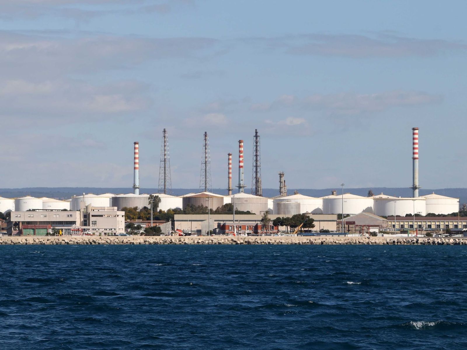 Italy's natural gas reserves approach 80% ahead of target