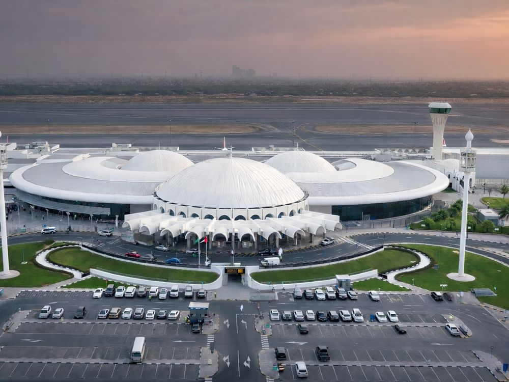 Sharjah Airport welcomes more than 390,000 passengers in peak week