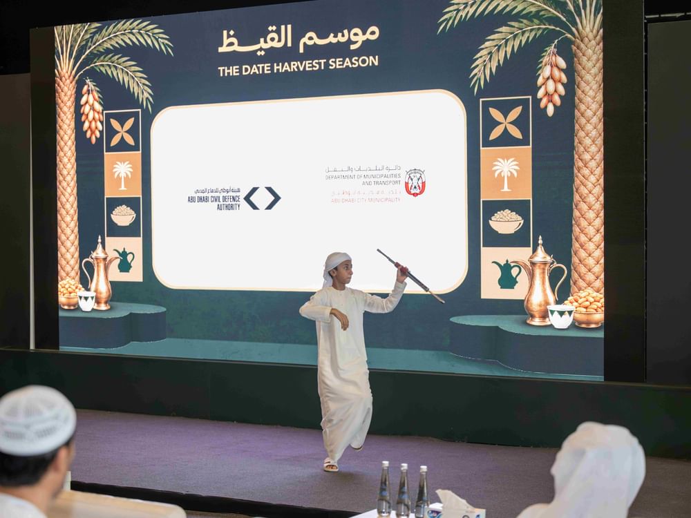 Abu Dhabi Municipality welcomes 16,000 visitors to ‘The Date Harvest Season’