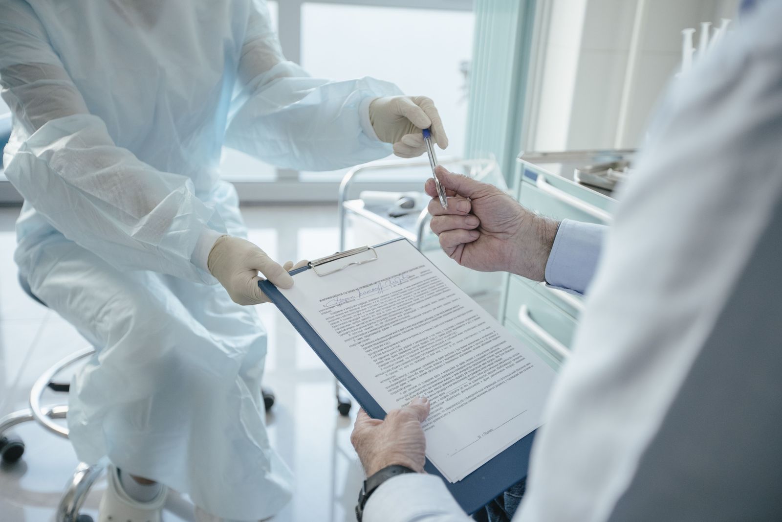 Abu Dhabi, Dubai unify health insurance rules for expats